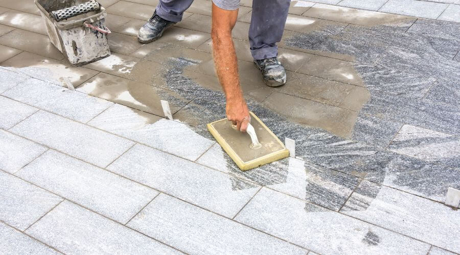 Professional gutter cleaning in Hiddenite, NC